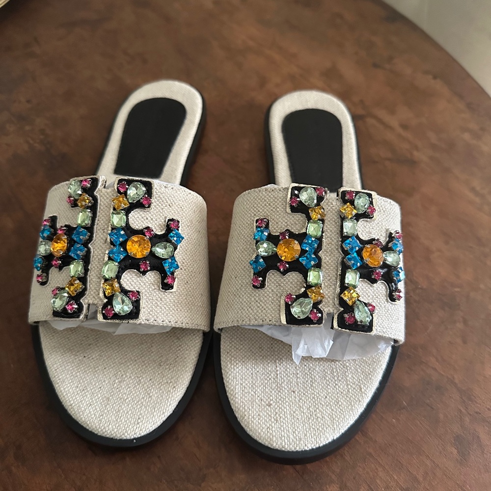 Tory Burch Flats 39